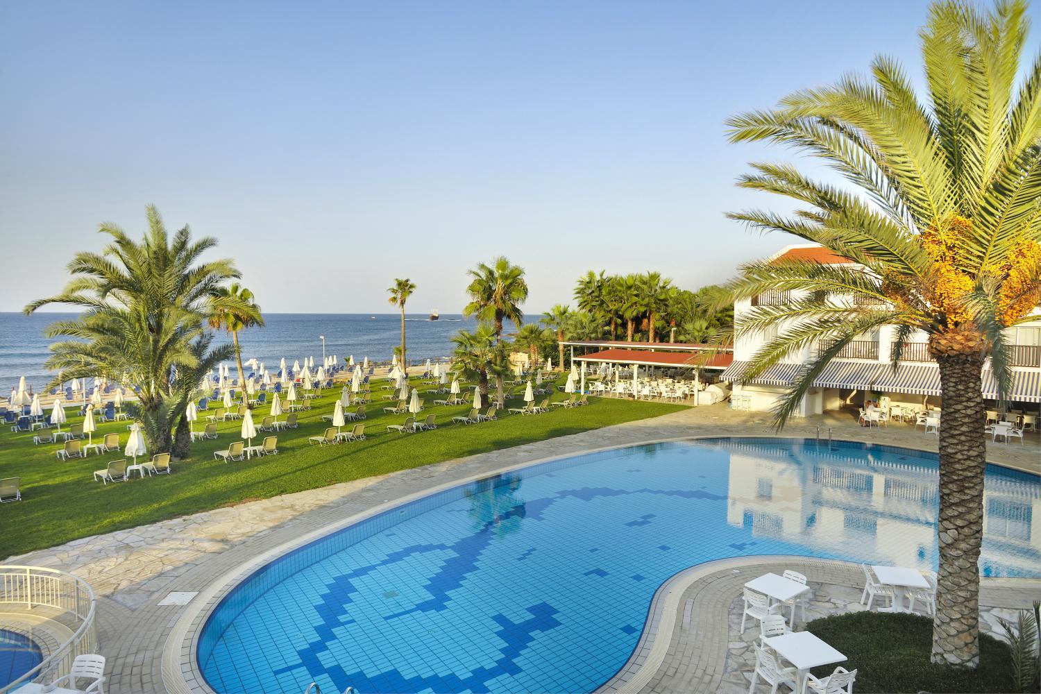 Hotel with all-inclusive - Akti Beach Hotel & Village Resort