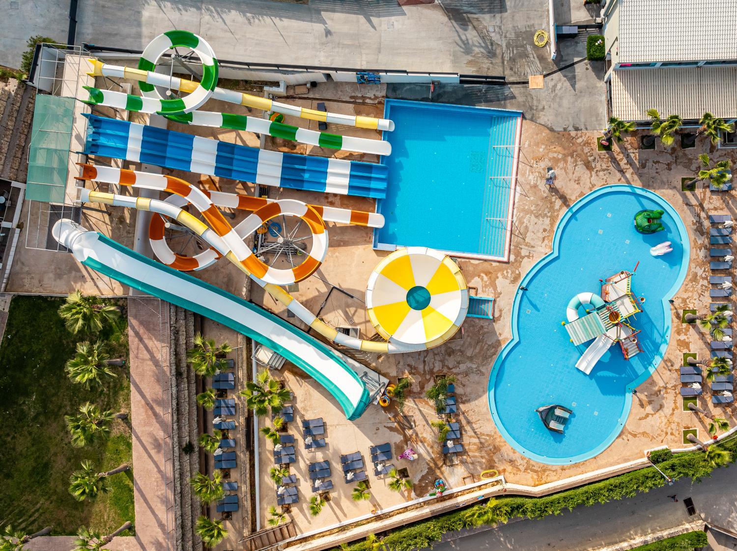 Hotel with all-inclusive - Caretta Paradise Resort & WaterPark
