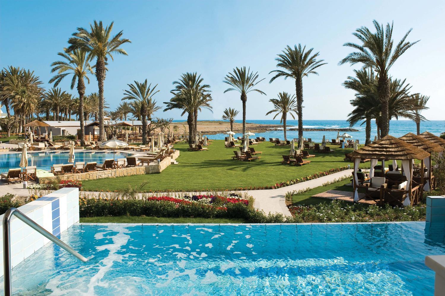 Hotel with all-inclusive - Constantinou Bros Asimina Suites Hotel