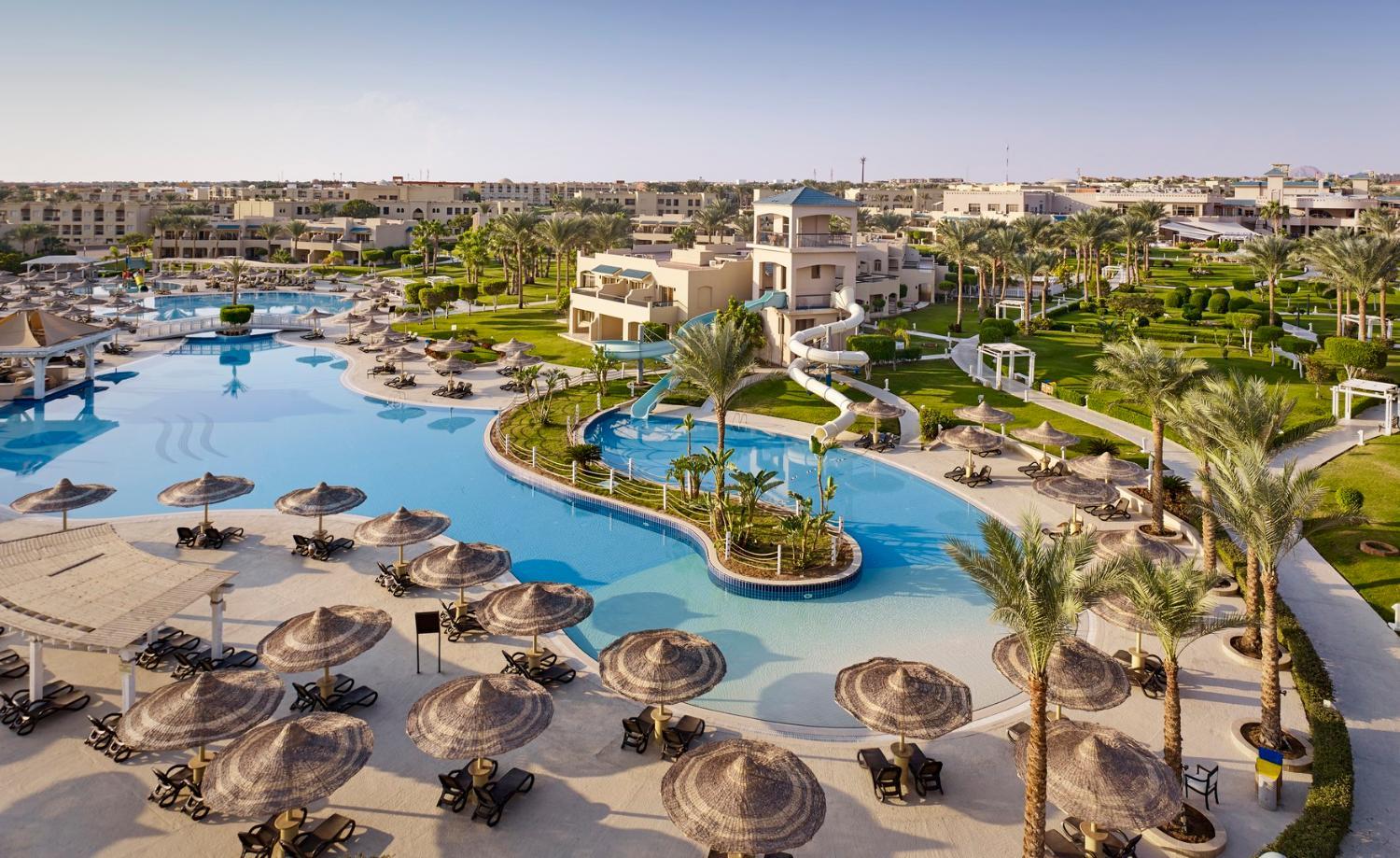 Hotel with all-inclusive - Coral Sea Holiday Resort and Aqua Park
