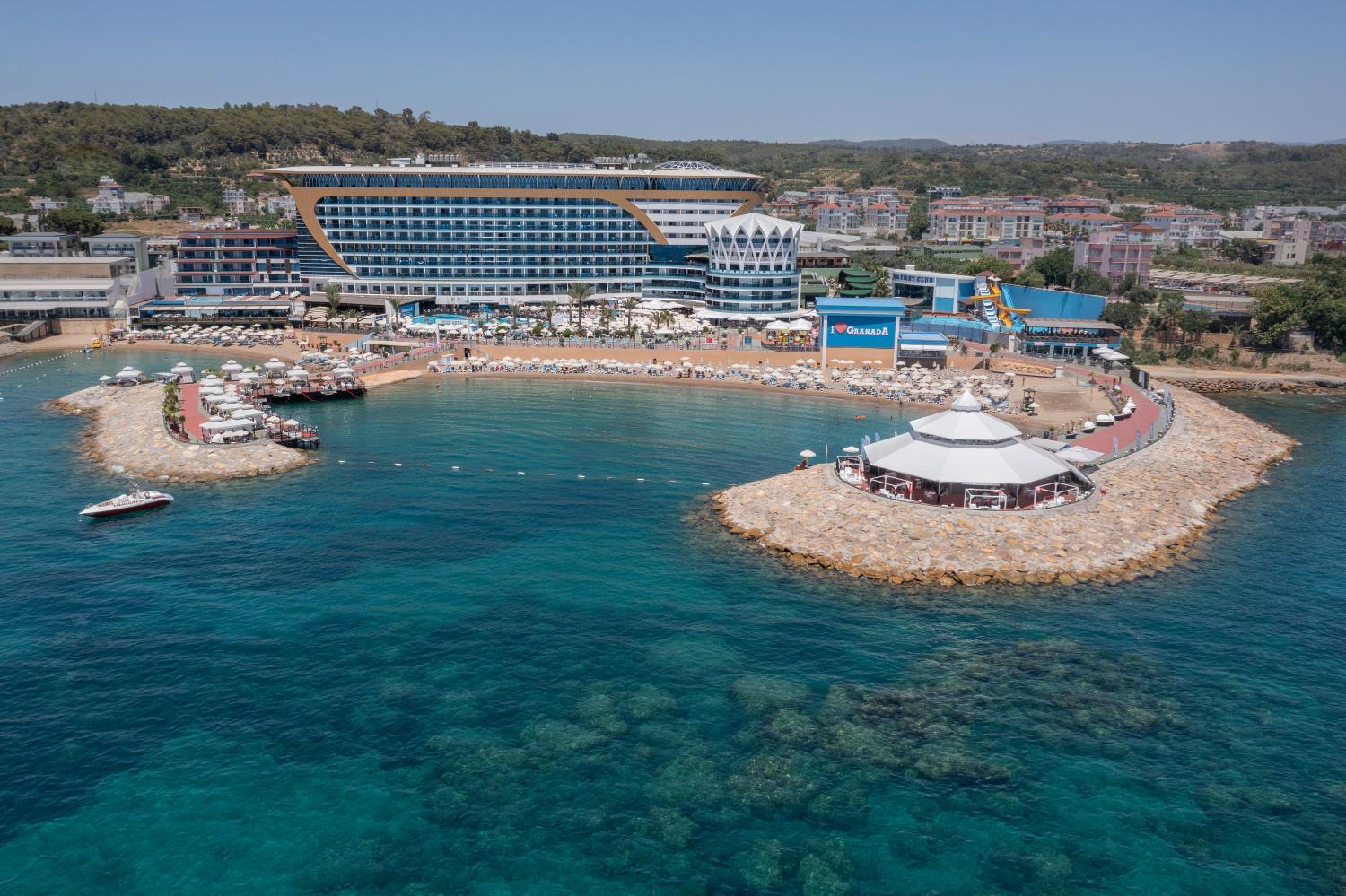 Hotel with all-inclusive - Granada Luxury Okurcalar