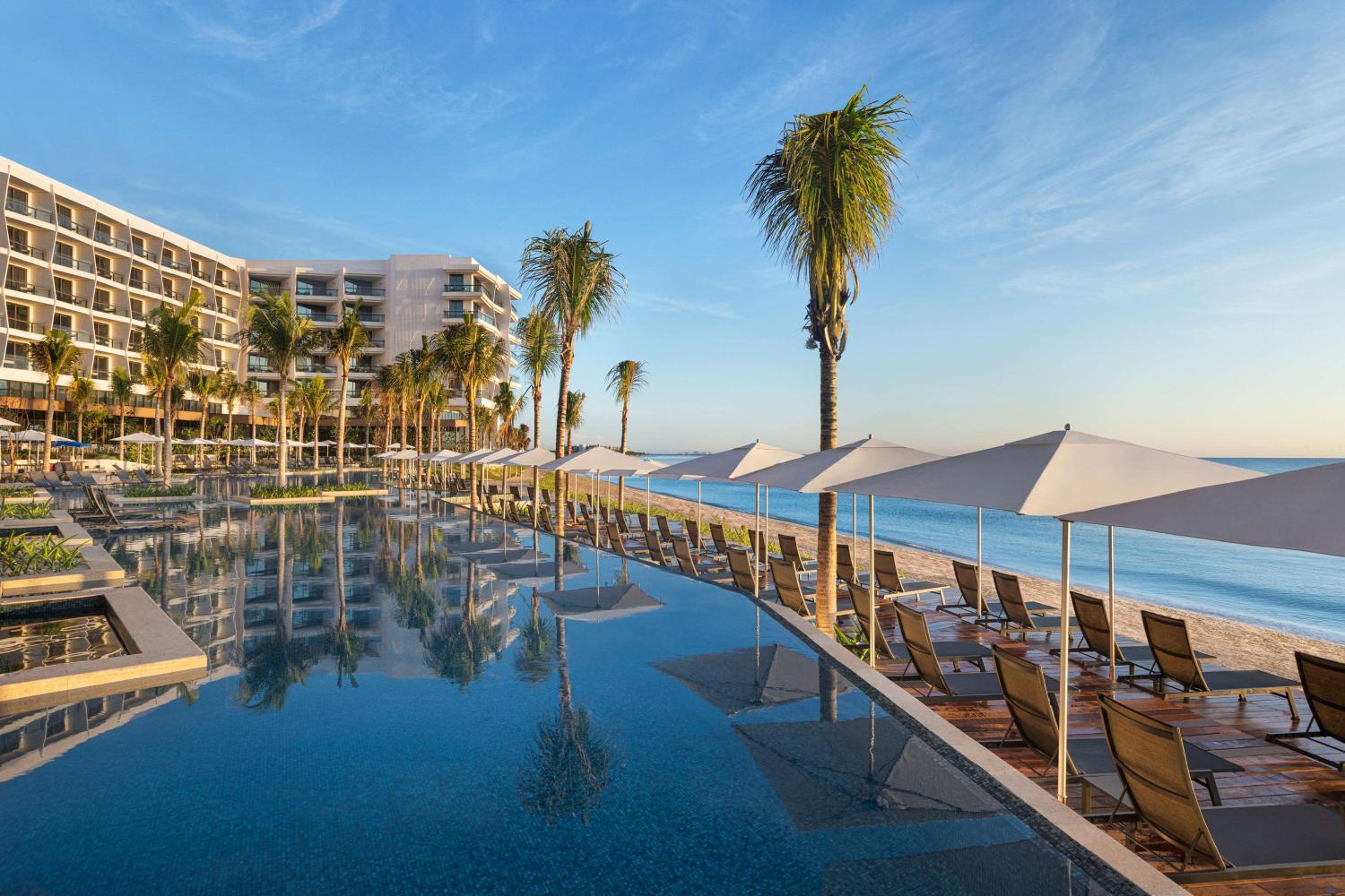 Hotel with all-inclusive - Hilton Cancun, an All-Inclusive Resort