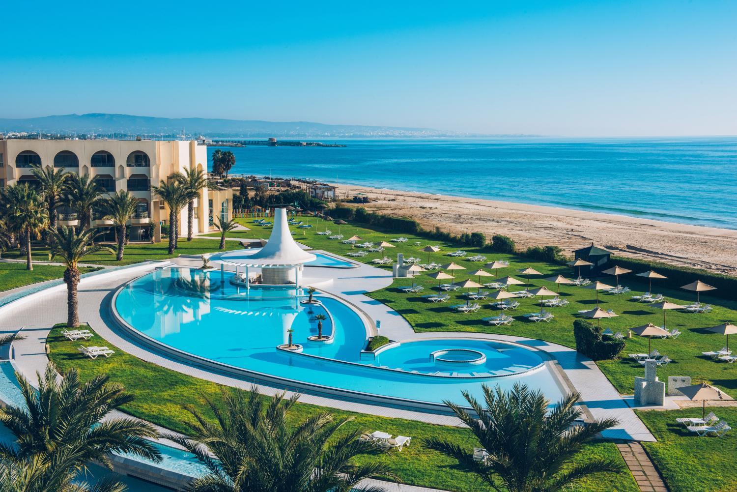 Hotel with all-inclusive - Iberostar Waves Averroes
