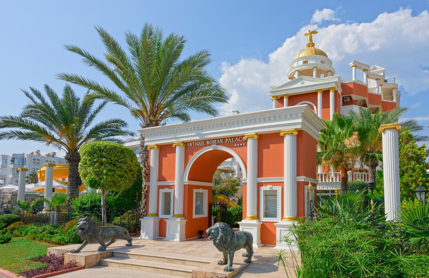Hotel with all-inclusive - Museum Hotel Antique Roman Palace - Adults Only Ultra All Inclusive