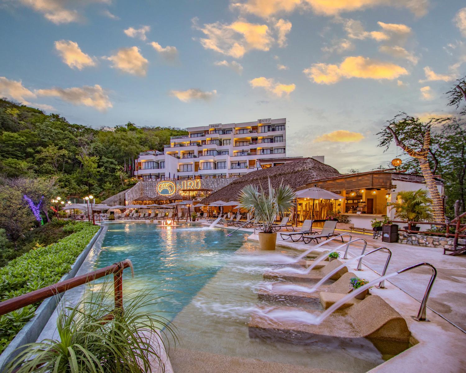 Hotel with all-inclusive - Nirú Ocean Suites by Binniguenda