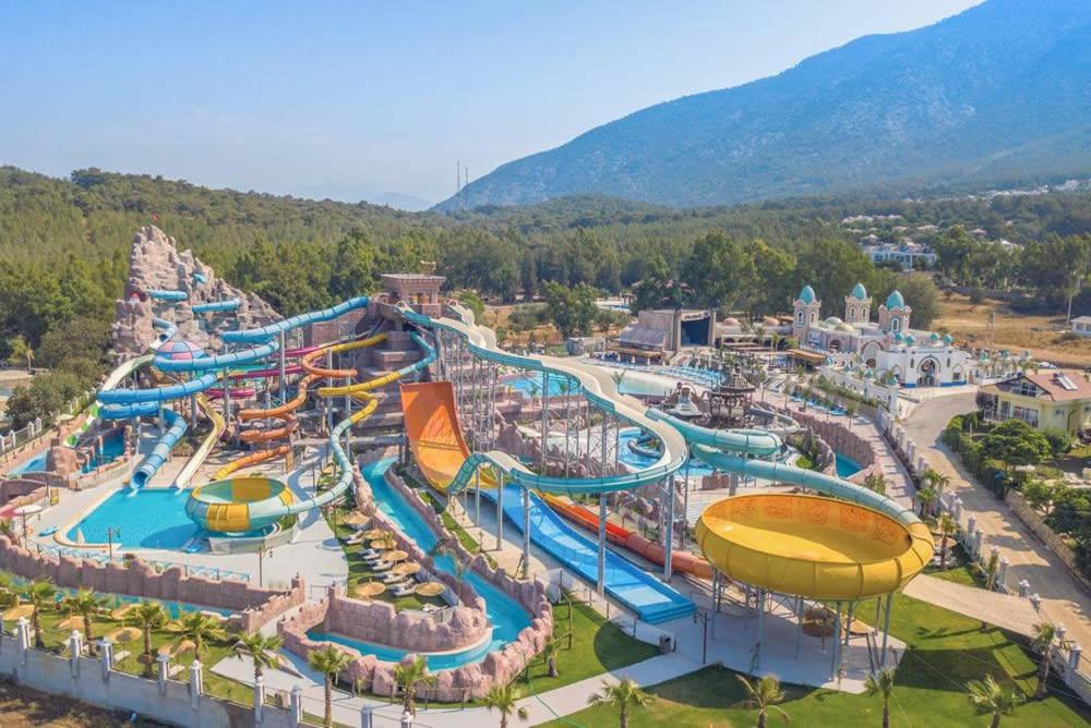 Hotel with all-inclusive - Orka World Hotel & Aquapark