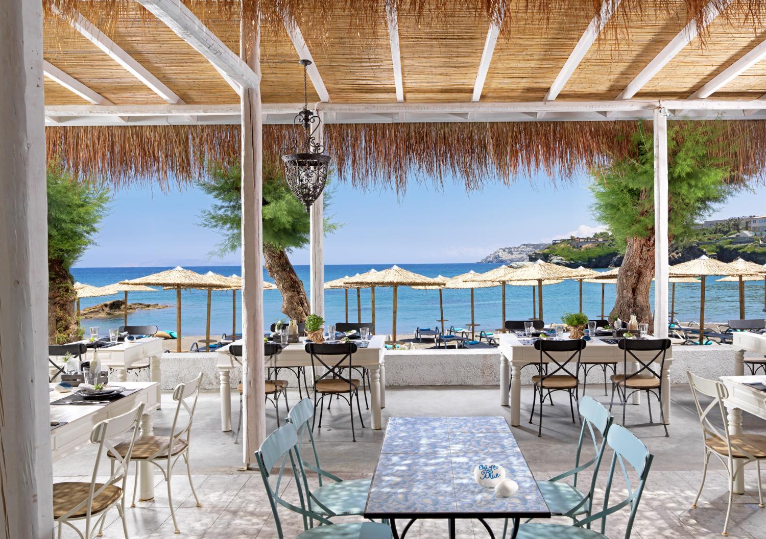 Hotel with all-inclusive - Out Of The Blue Resort & Spa