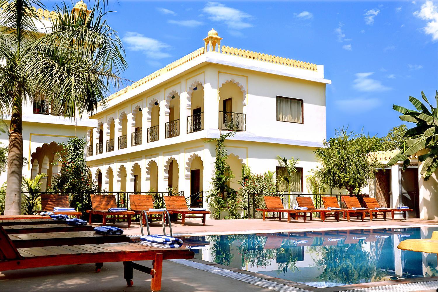 Hotel with all-inclusive - Raj Palace Resort