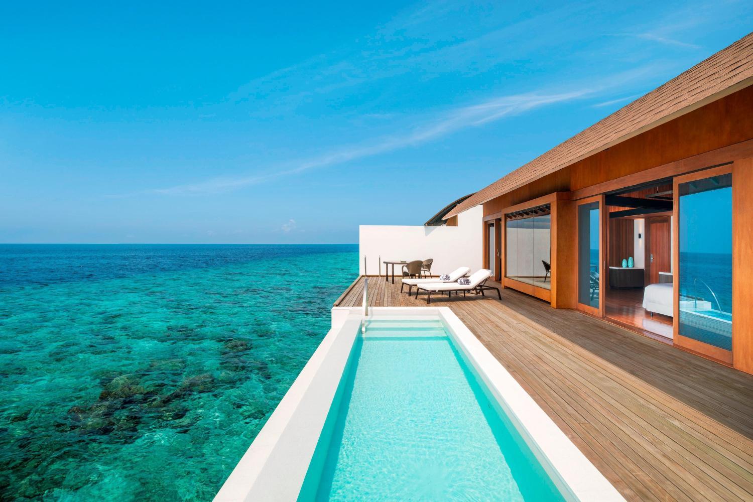 Hotel with all-inclusive - The Westin Maldives Miriandhoo Resort