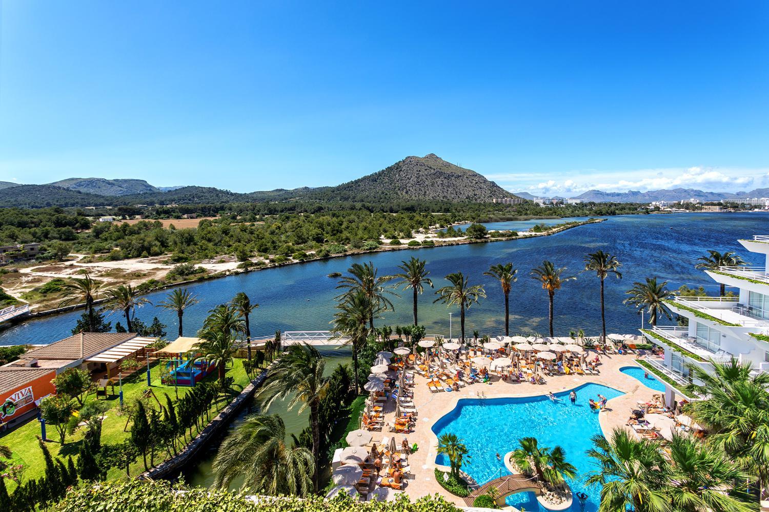 Hotel with all-inclusive - VIVA Eden Lago