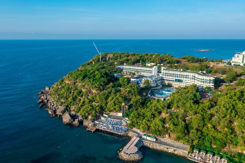 Hotel for Adults only - A Good Life Utopia Family Resort