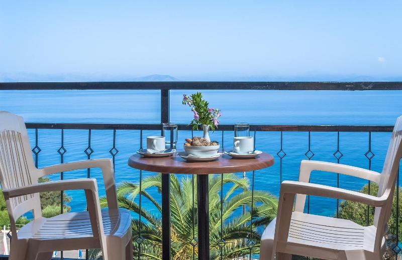 Hotel for Adults only - Belvedere Hotel