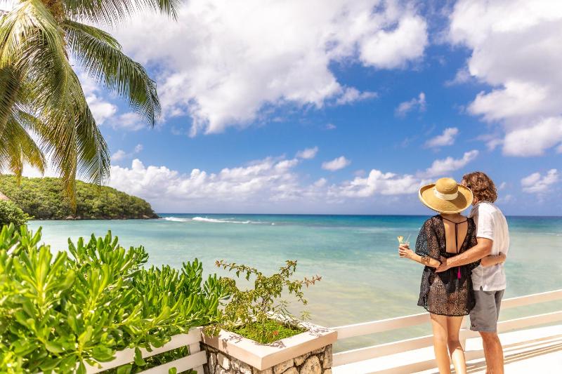 Hotel for Adults only - Couples Sans Souci