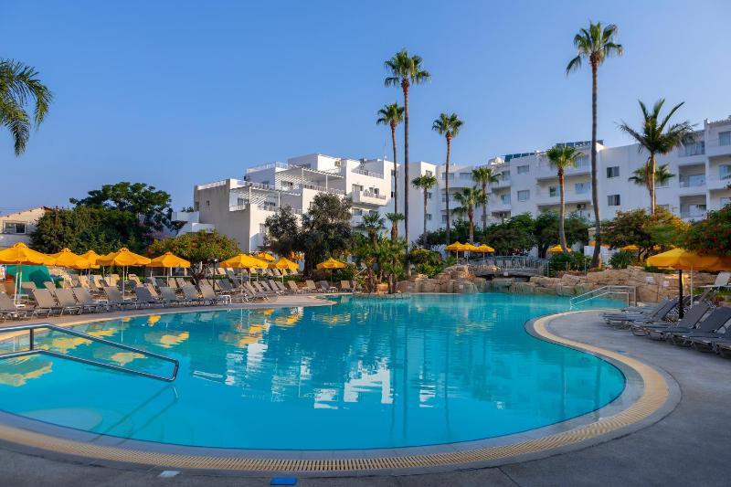 Hotel for Adults only - Mayfair Gardens