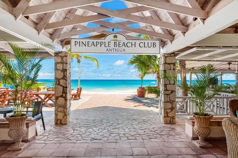 Hotel for Adults only - Pineapple Beach Club - All Inclusive Adult Only