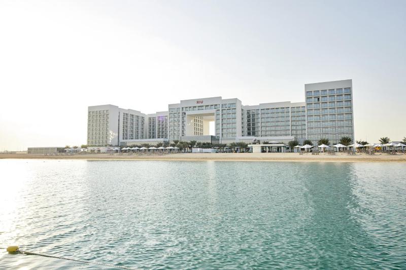 Hotel for Adults only - Riu Dubai Beach Resort - All Inclusive