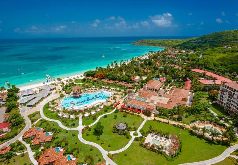 Hotel for Adults only - Sandals Grande Antigua - All Inclusive Resort and Spa - Couples Only